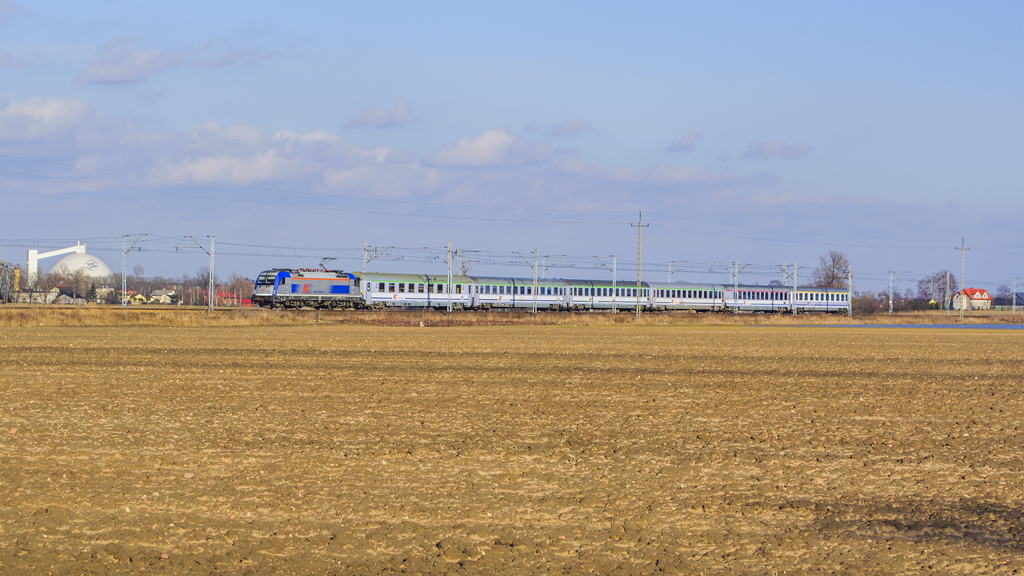 EU44-009 [PKP InterCity]