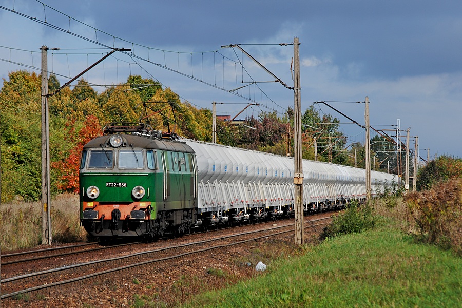 ET22-558 [PKP Cargo]