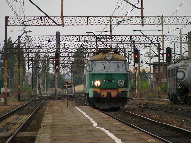 ET22-648 [PKP Cargo]