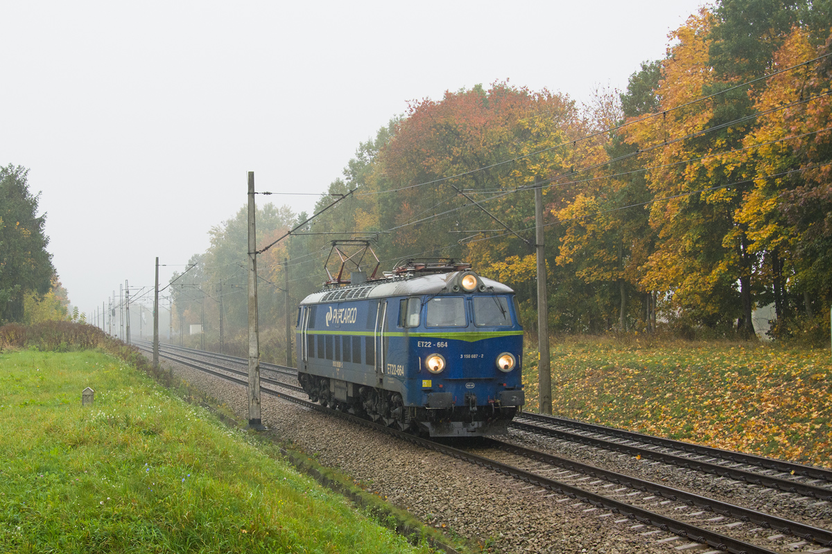 ET22-664 [PKP Cargo]