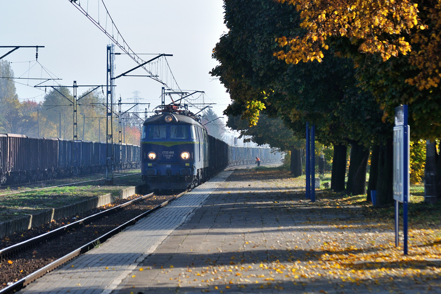 ET22-668 [PKP Cargo]