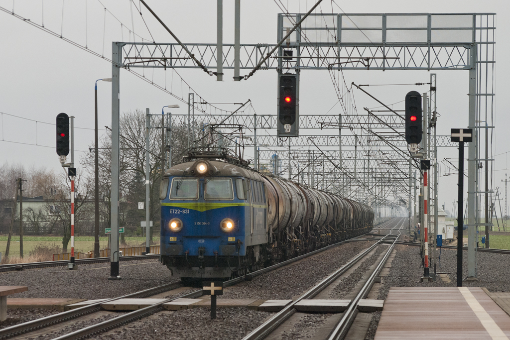 ET22-831 [PKP Cargo]