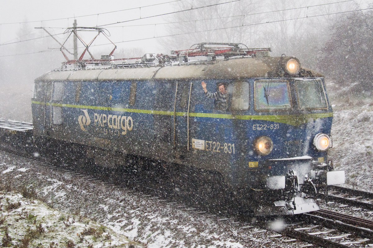 ET22-831 [PKP Cargo]