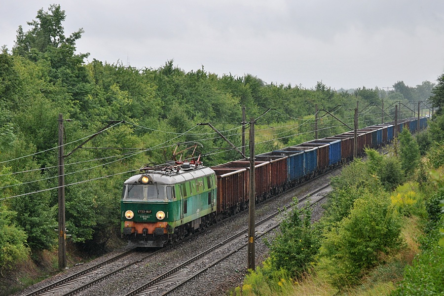 ET22-837 [PKP Cargo]