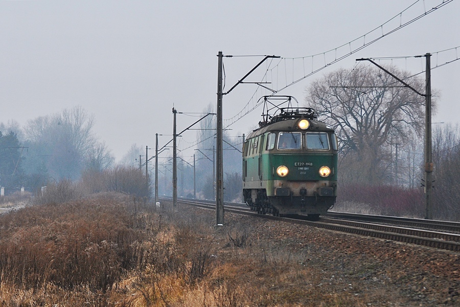 ET22-868 [PKP Cargo]