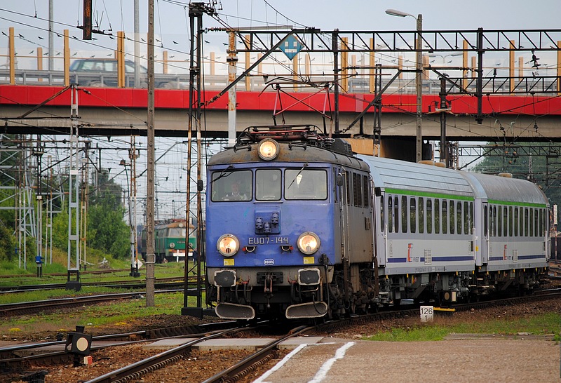 EU07-144 [PKP InterCity]