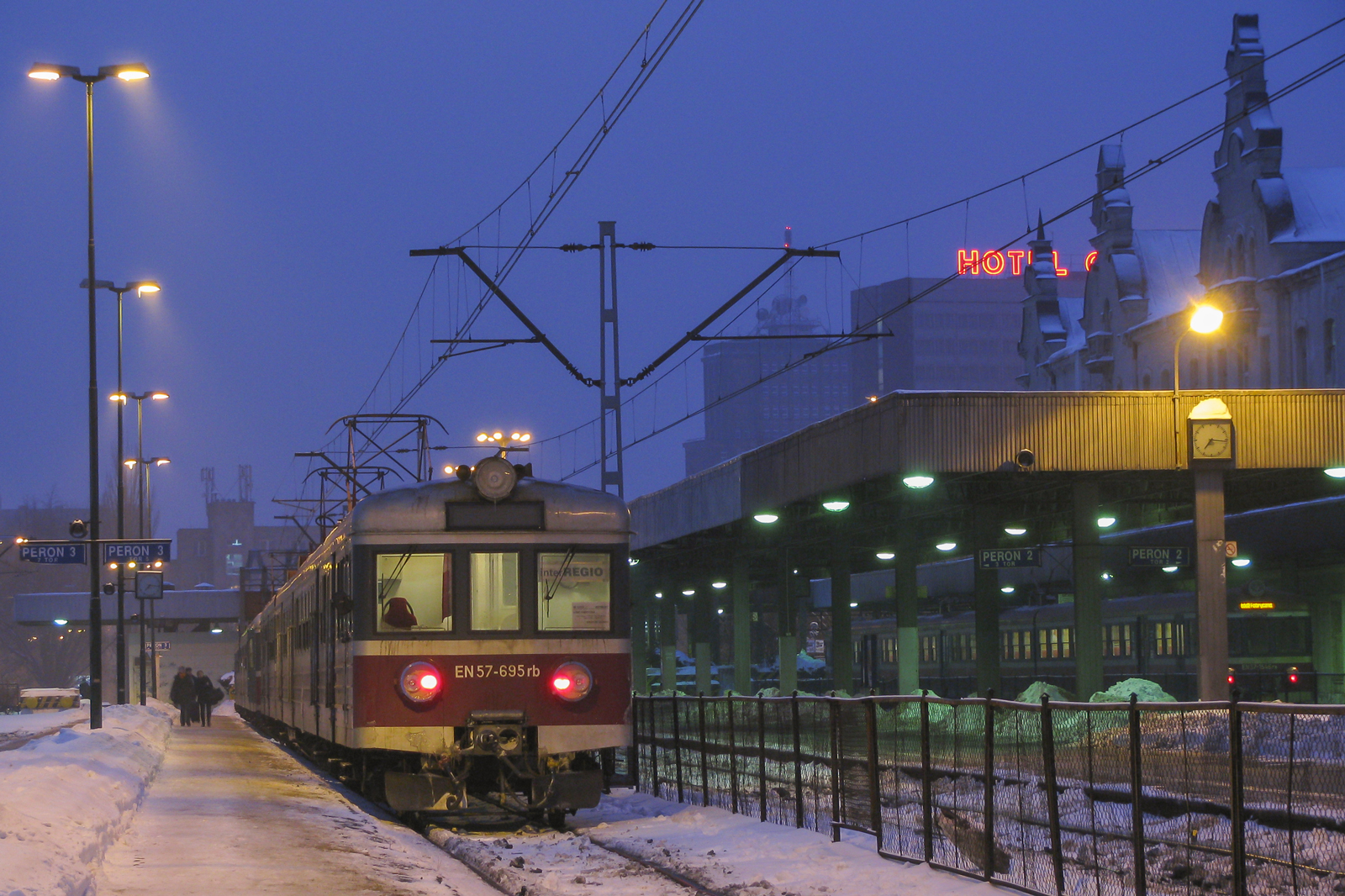 EN57-695 [Przewozy Regionalne]