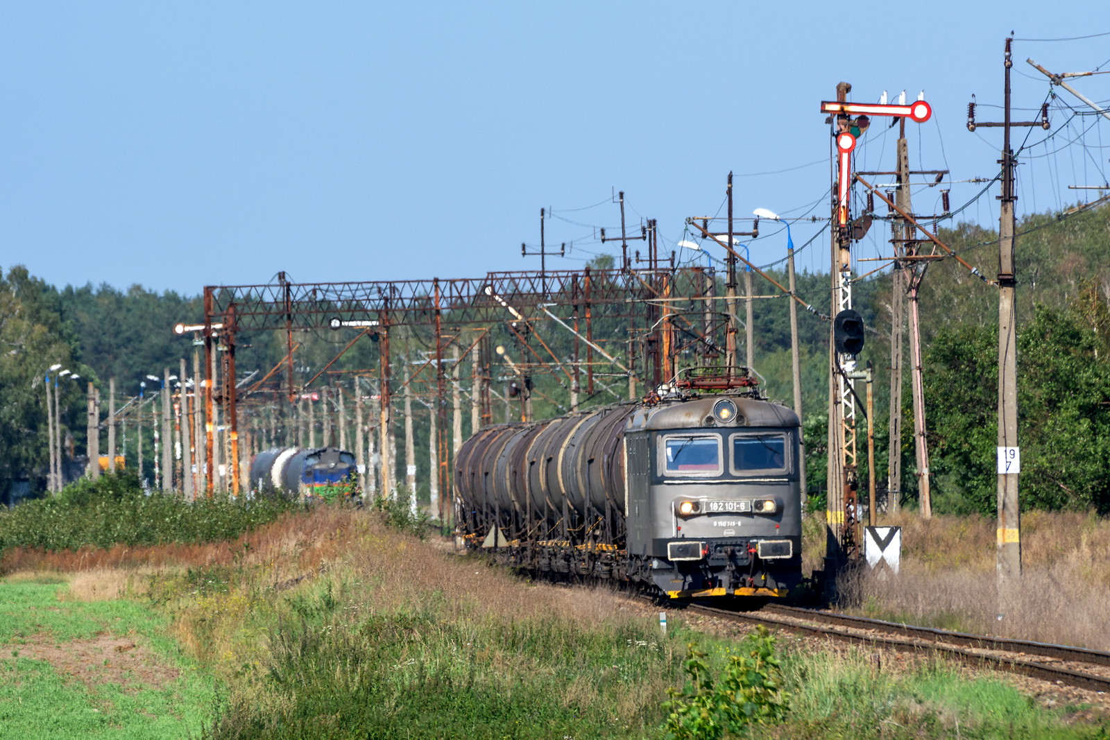 182 101-6 [CTL Logistics]