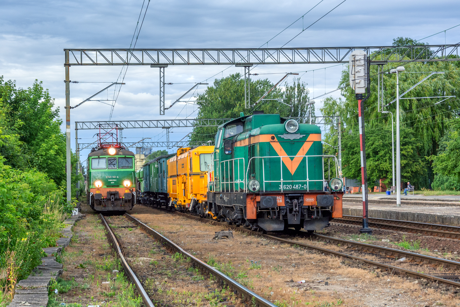 SM42-2218 [Orion Kolej]