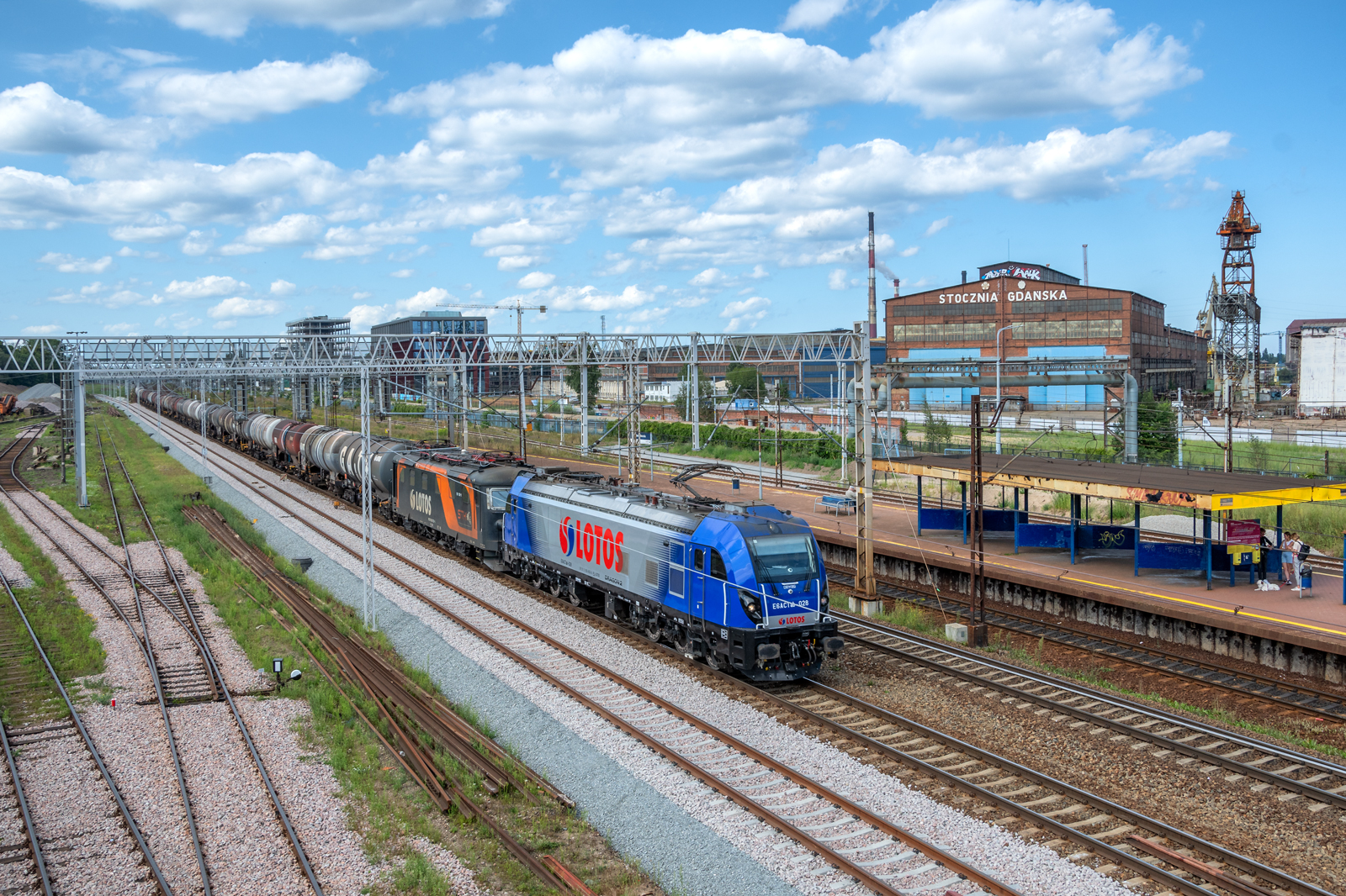 E6ACTab-028 [Lotos Kolej]