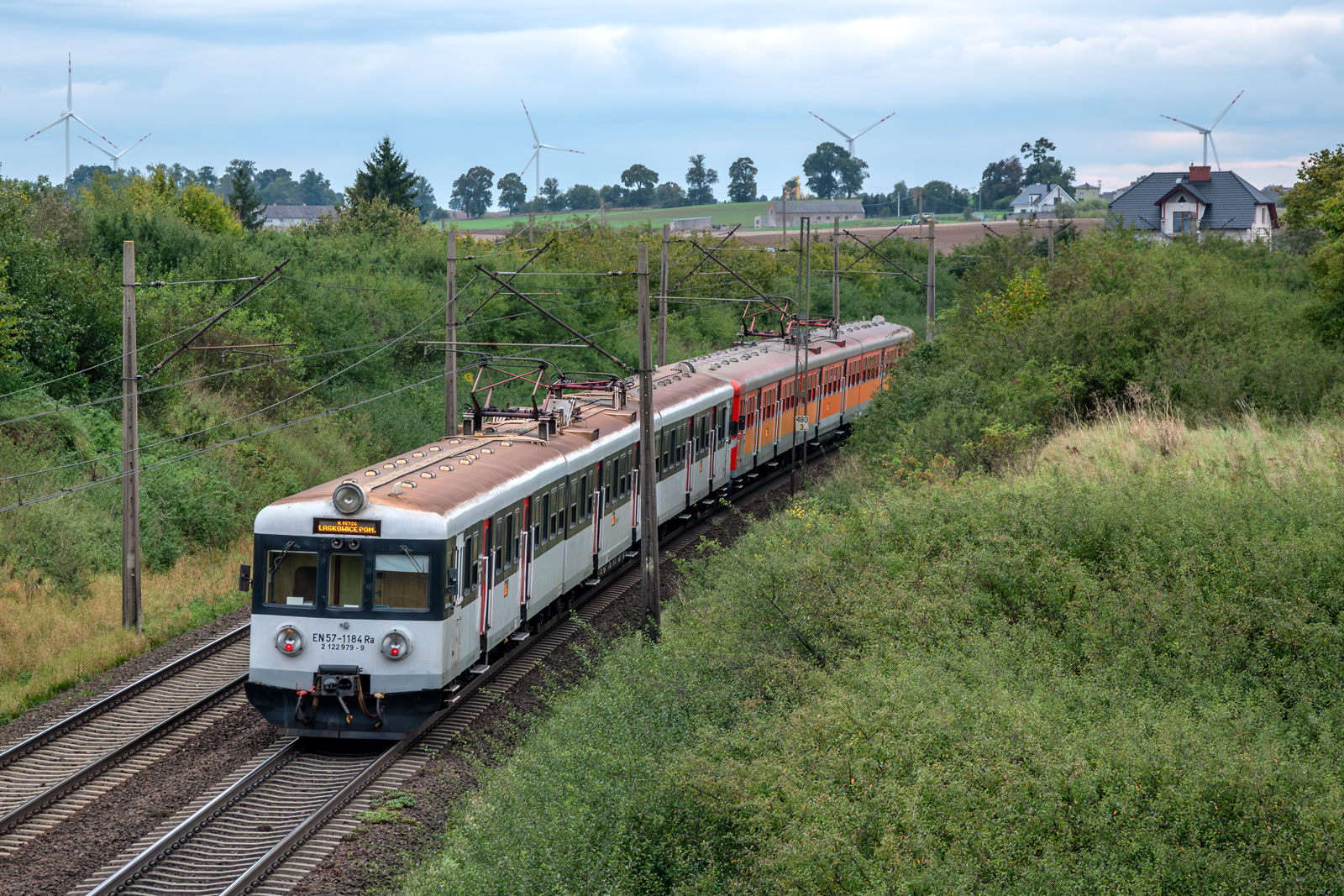 EN57-1184 [Polregio]