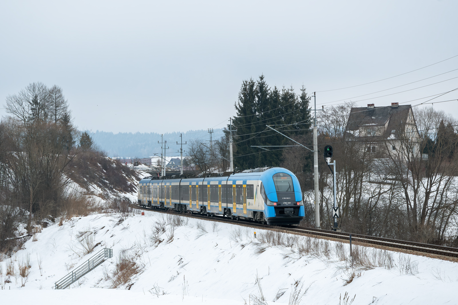 27WEb-001 [Koleje Śląskie]