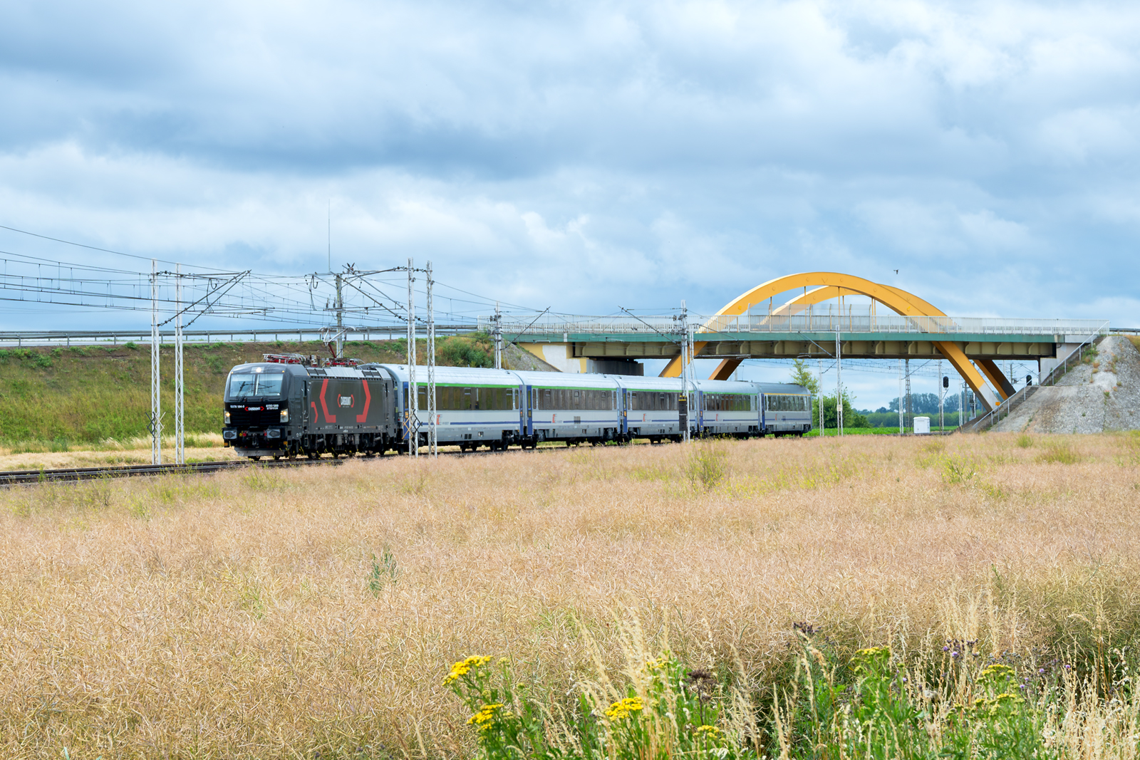6 193 589 [PKP InterCity]