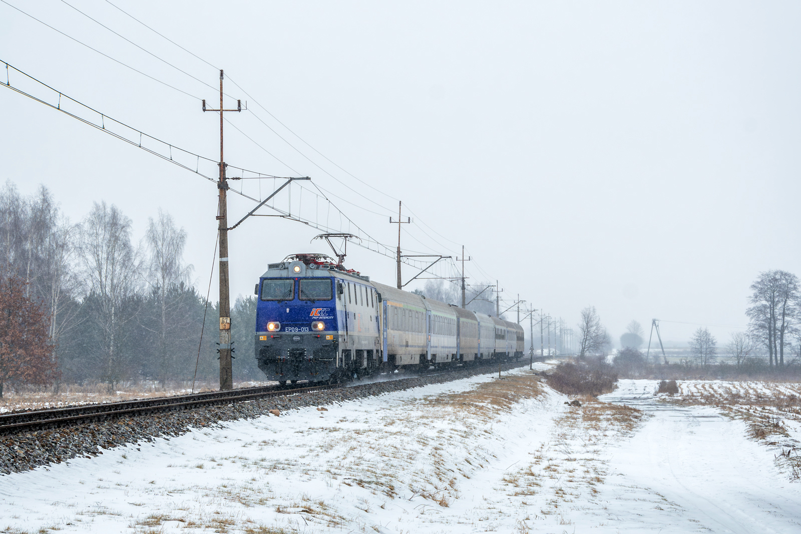 EP09-013 [PKP InterCity]
